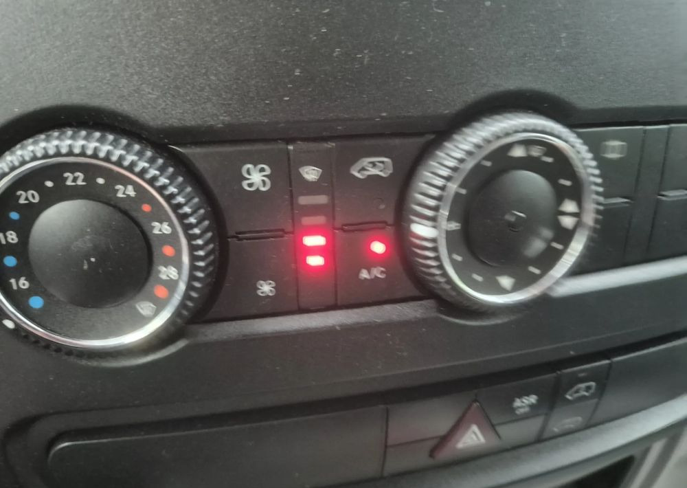 康比货车 Mercedes-Benz Sprinter 316CDI 160KM Dubel kabina：图10