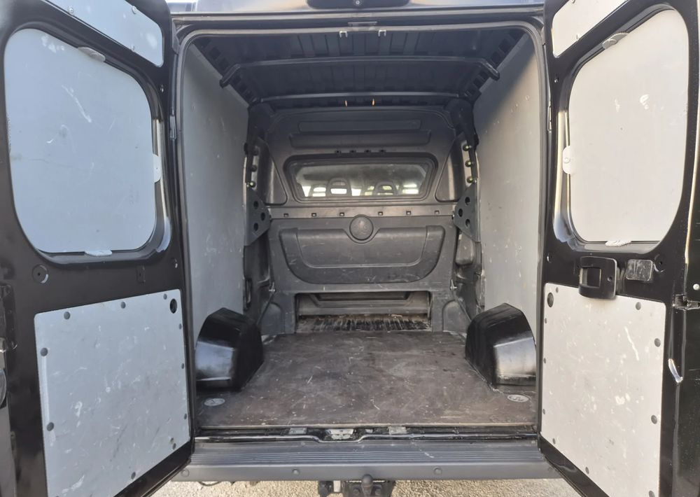 Peugeot Boxer 2.2 130KM Dubel kabina - 无侧窗厢式货车, 康比货车:图4 Peugeot Boxer 2.2 130KM Dubel kabina - 无侧窗厢式货车, 康比货车:图4