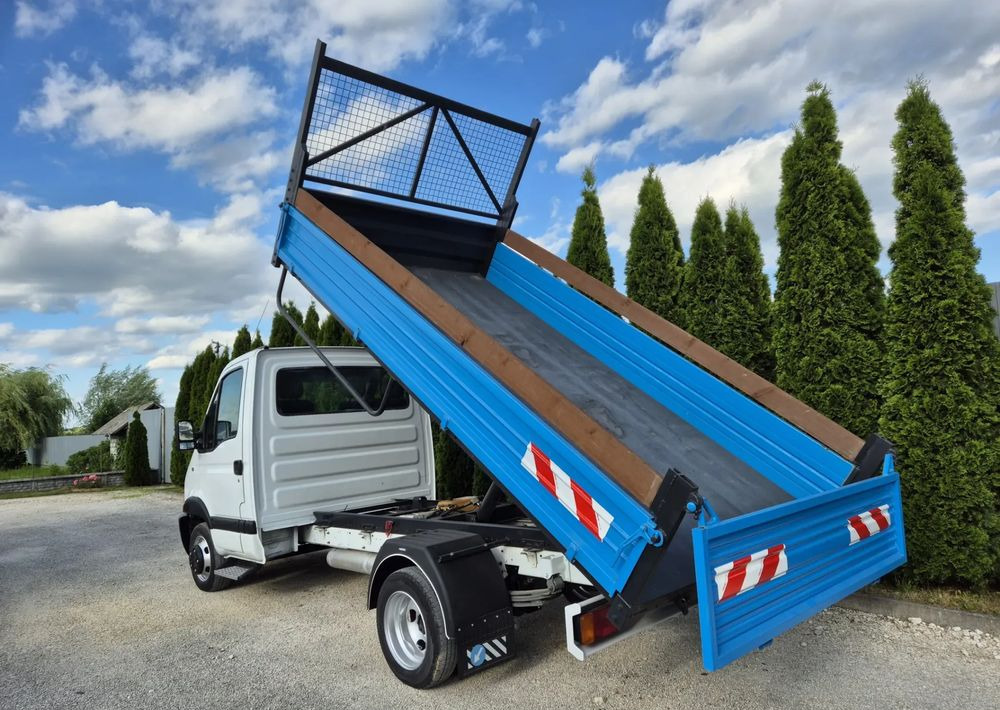 Renault Mascott Silnik Iveco 2.8 130KM - 翻斗货车:图3 Renault Mascott Silnik Iveco 2.8 130KM - 翻斗货车:图3