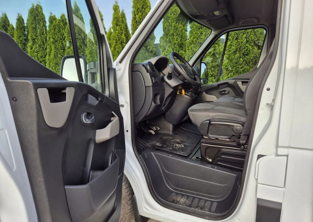 平板货车 Renault Master 2.3 Plandeka 10 palet Bliźniaki:图6 平板货车 Renault Master 2.3 Plandeka 10 palet Bliźniaki:图6