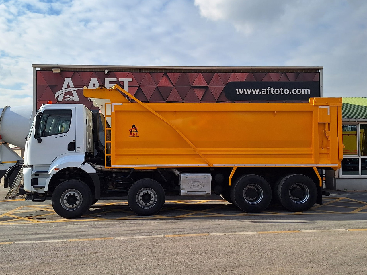 FORD 4445 XD - 翻斗车:图5 FORD 4445 XD - 翻斗车:图5