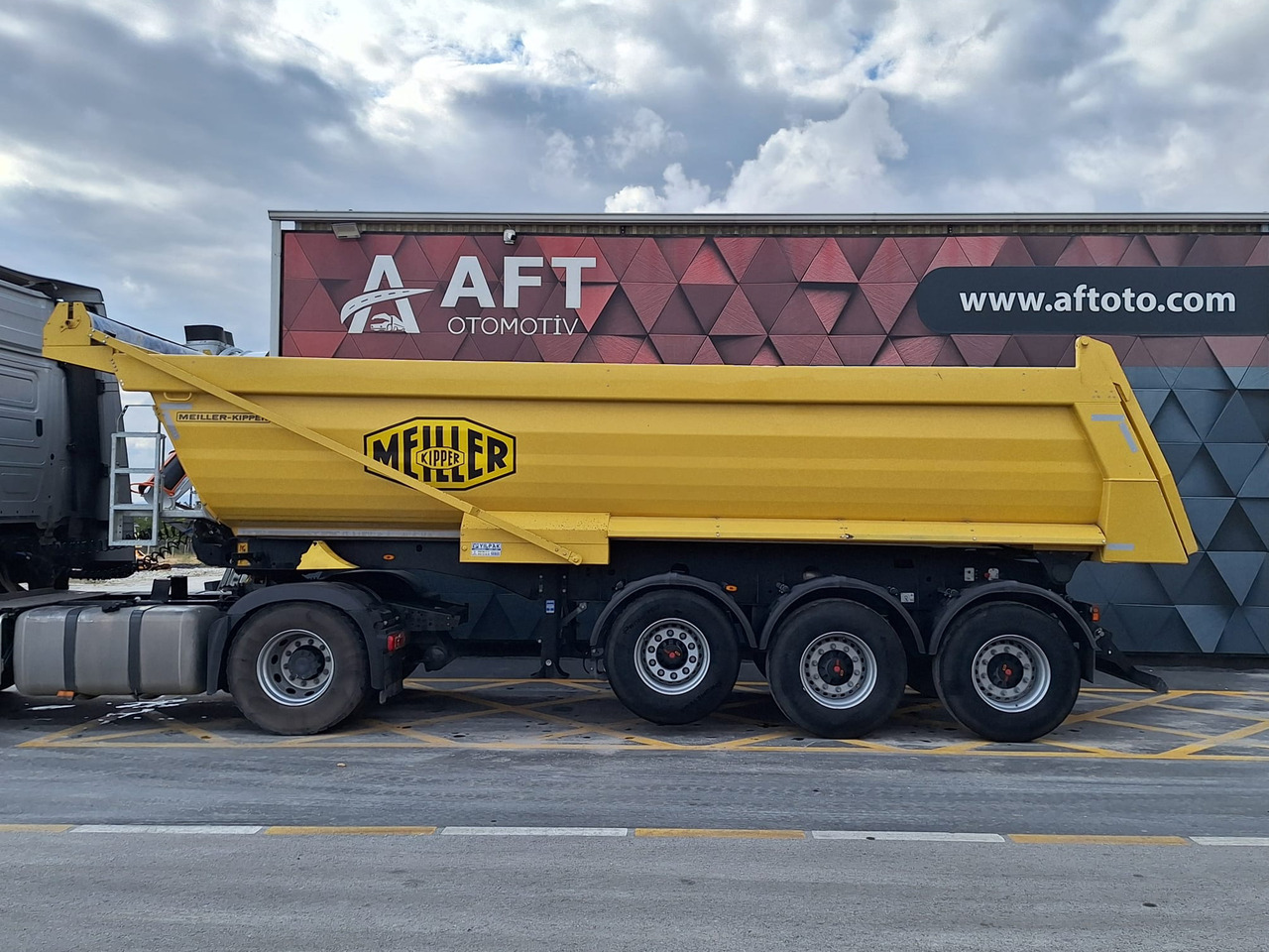 MEILLER - 翻斗半拖车:图5 MEILLER - 翻斗半拖车:图5