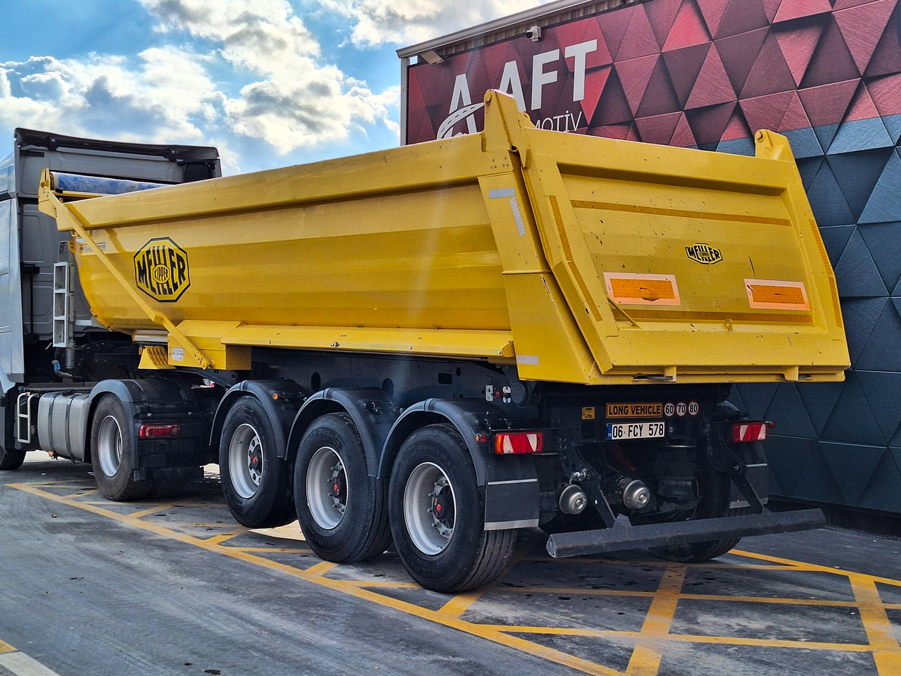 MEILLER - 翻斗半拖车:图3 MEILLER - 翻斗半拖车:图3