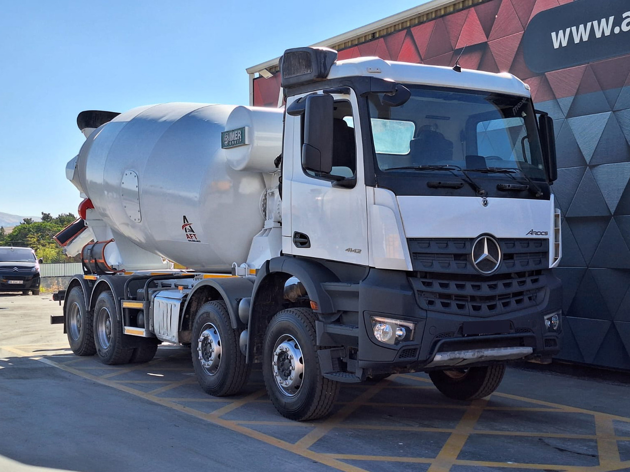 MERCEDES-BENZ AROCS 4142 - 混凝土搅拌机:图3 MERCEDES-BENZ AROCS 4142 - 混凝土搅拌机:图3