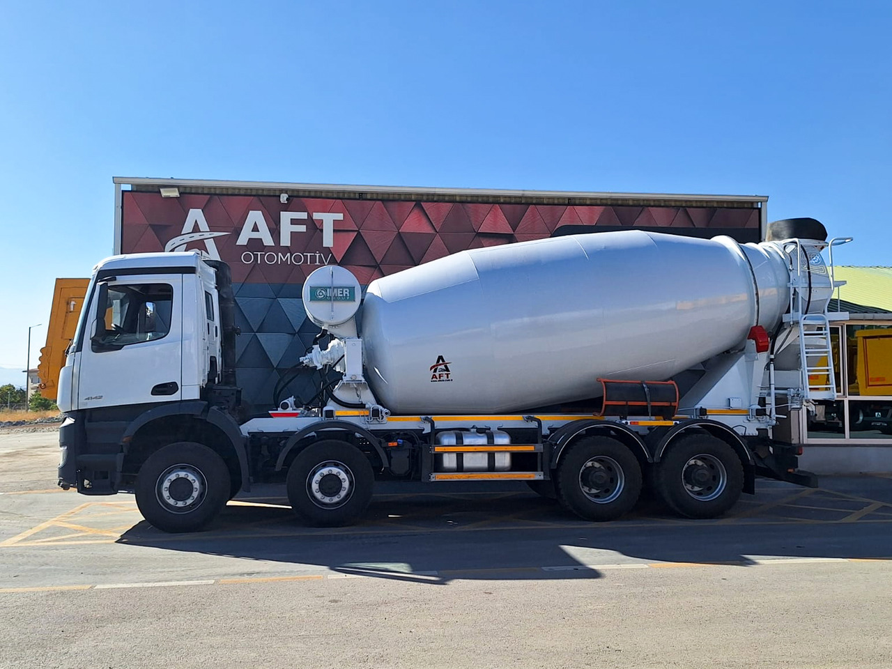 MERCEDES-BENZ AROCS 4142 - 混凝土搅拌机:图5 MERCEDES-BENZ AROCS 4142 - 混凝土搅拌机:图5