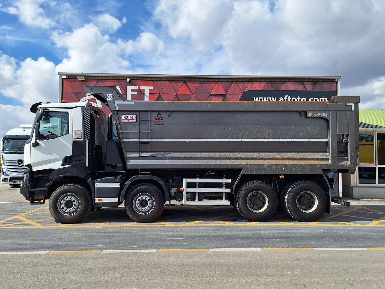 RENAULT K 520 - 翻斗车:图5 RENAULT K 520 - 翻斗车:图5