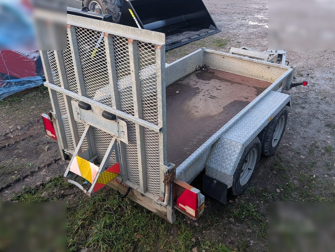 2015 INDESPENSION - 工程机械拖车:图2 2015 INDESPENSION - 工程机械拖车:图2