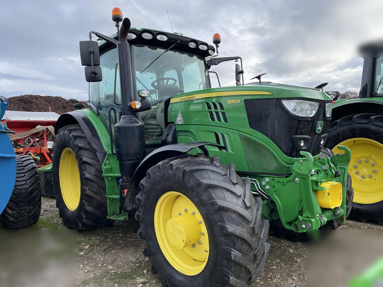 2019 JOHN DEERE 6155R - 拖拉机:图3 2019 JOHN DEERE 6155R - 拖拉机:图3