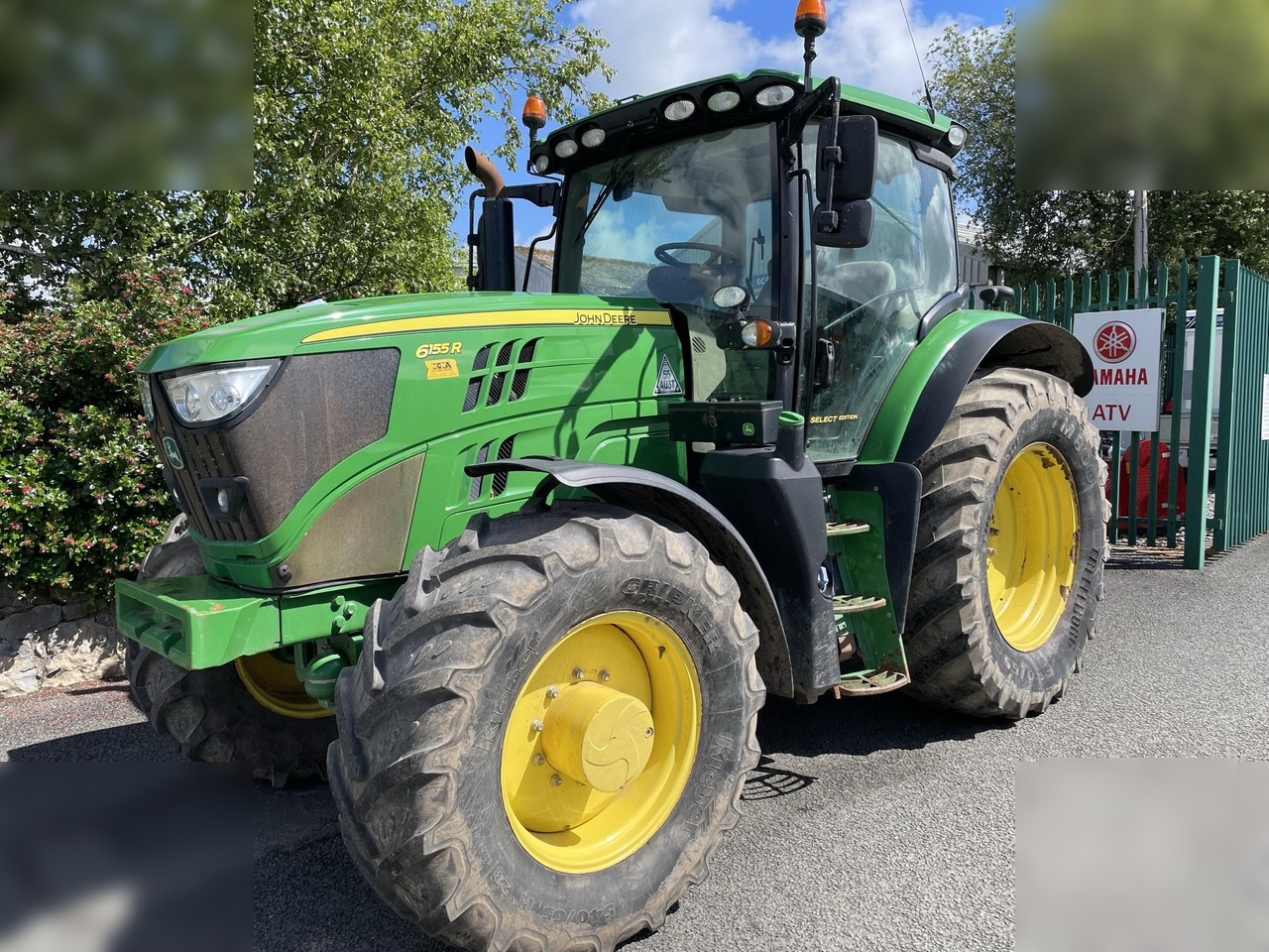 2019 JOHN DEERE 6155R - 拖拉机:图1 2019 JOHN DEERE 6155R - 拖拉机:图1