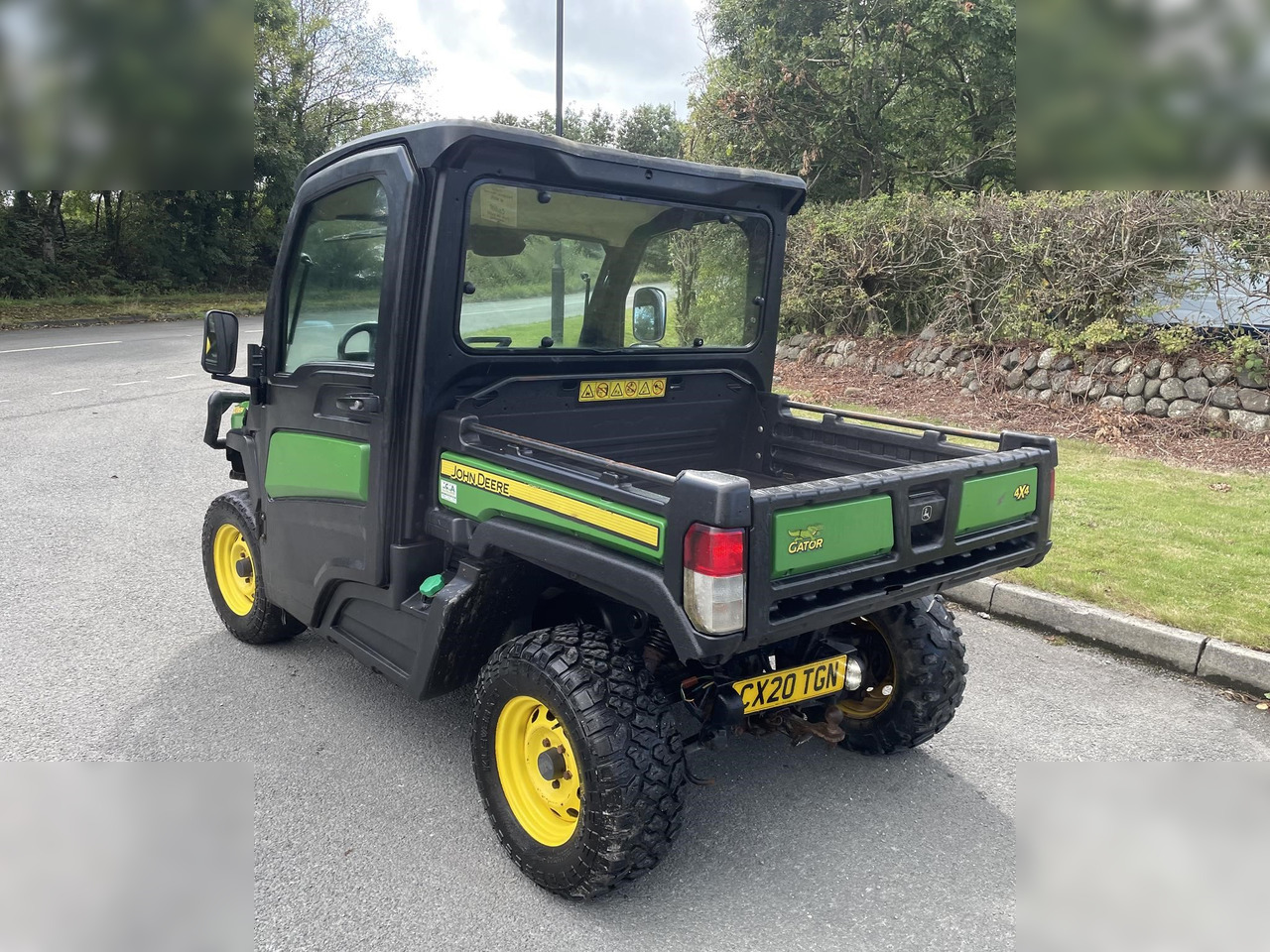 2020 JOHN DEERE GATOR XUV 865M - 市政/ 专用车辆:图5 2020 JOHN DEERE GATOR XUV 865M - 市政/ 专用车辆:图5