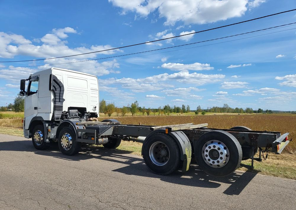 Volvo FH 500 8x2 - 驾驶室底盘卡车:图5 Volvo FH 500 8x2 - 驾驶室底盘卡车:图5