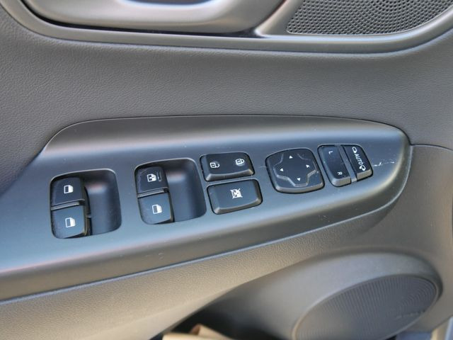 越野车 Hyundai Kona Iron Man Edition 4WD Marvel:图17 越野车 Hyundai Kona Iron Man Edition 4WD Marvel:图17