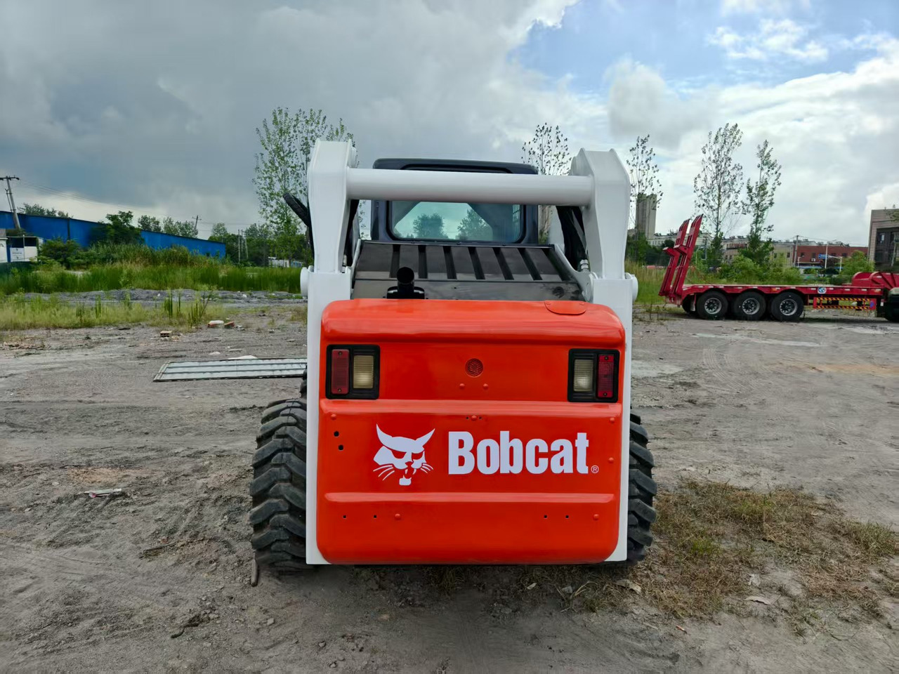BOBCAT skid steer loader S300 - 滑移装载机:图3 BOBCAT skid steer loader S300 - 滑移装载机:图3