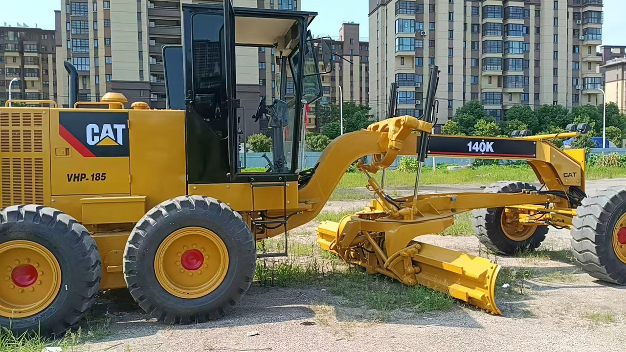 CATERPILLAR 140K used motor grader low price - 平路机:图2 CATERPILLAR 140K used motor grader low price - 平路机:图2
