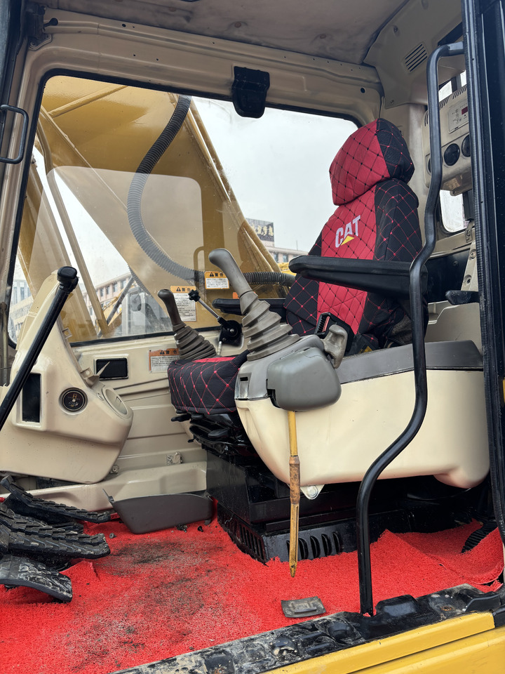 CATERPILLAR 320BL used excavator low price for sale - 履带式挖掘机:图5 CATERPILLAR 320BL used excavator low price for sale - 履带式挖掘机:图5