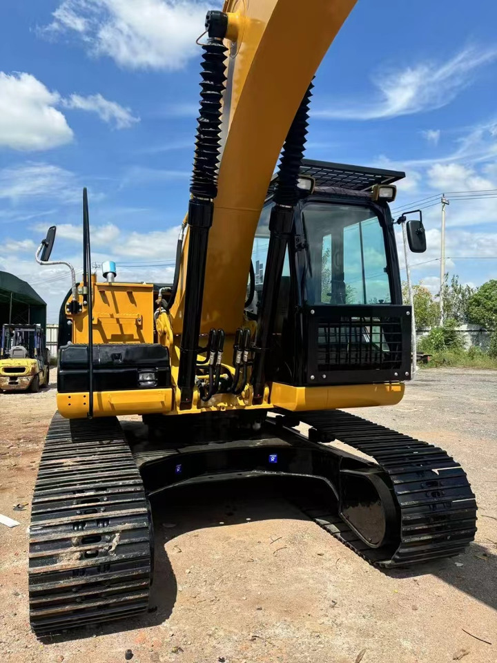 CATERPILLAR 320D2 - 履带式挖掘机:图3 CATERPILLAR 320D2 - 履带式挖掘机:图3