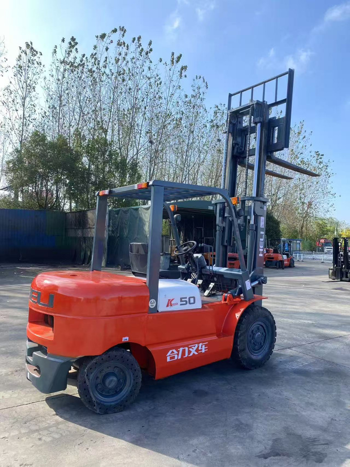 HELI k50 used diesel forklift Customizable mast clamps - 柴油叉车:图4 HELI k50 used diesel forklift Customizable mast clamps - 柴油叉车:图4