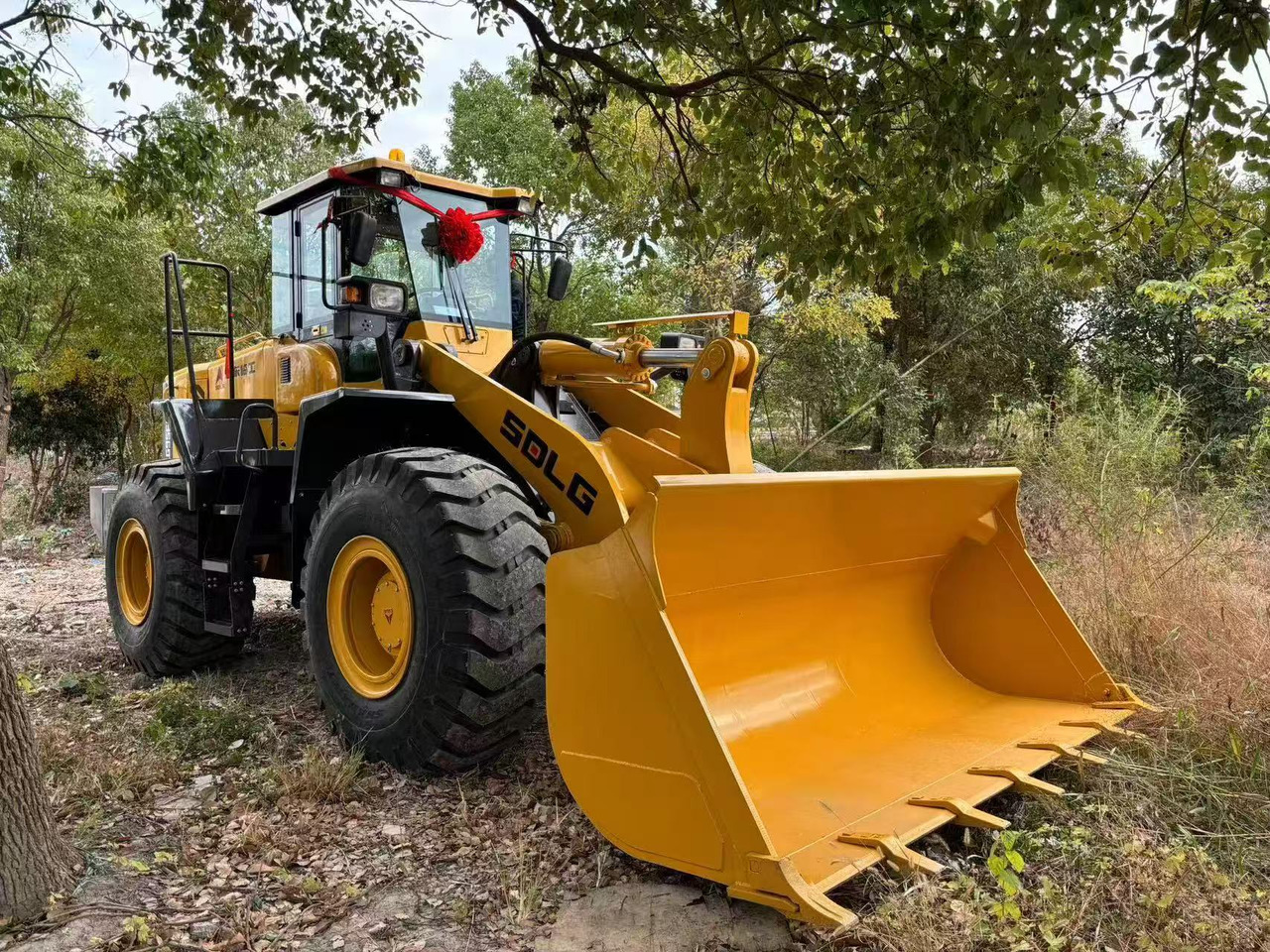 SDLG LG956L front loader 5 ton class china brand - 轮式装载机:图1 SDLG LG956L front loader 5 ton class china brand - 轮式装载机:图1