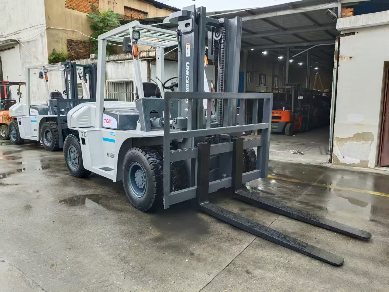 TCM FD70 japan brand 7 ton forklift used Customizable mast clamp side shift - 柴油叉车:图5 TCM FD70 japan brand 7 ton forklift used Customizable mast clamp side shift - 柴油叉车:图5