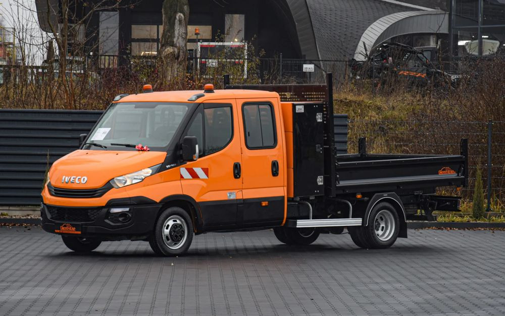 Iveco DAILY 35C16 / 2.3 - 160 KM / BRYGADÓWKA / 6 OSOBOWY / DOSTAWCZE / SKRZYNIA / KLIMA / NAWIGACJA / KAMERA COFANIA / TEMPOMAT / SERWISOWANY / SPROWADZONY - 康比货车:图1 Iveco DAILY 35C16 / 2.3 - 160 KM / BRYGADÓWKA / 6 OSOBOWY / DOSTAWCZE / SKRZYNIA / KLIMA / NAWIGACJA / KAMERA COFANIA / TEMPOMAT / SERWISOWANY / SPROWADZONY - 康比货车:图1