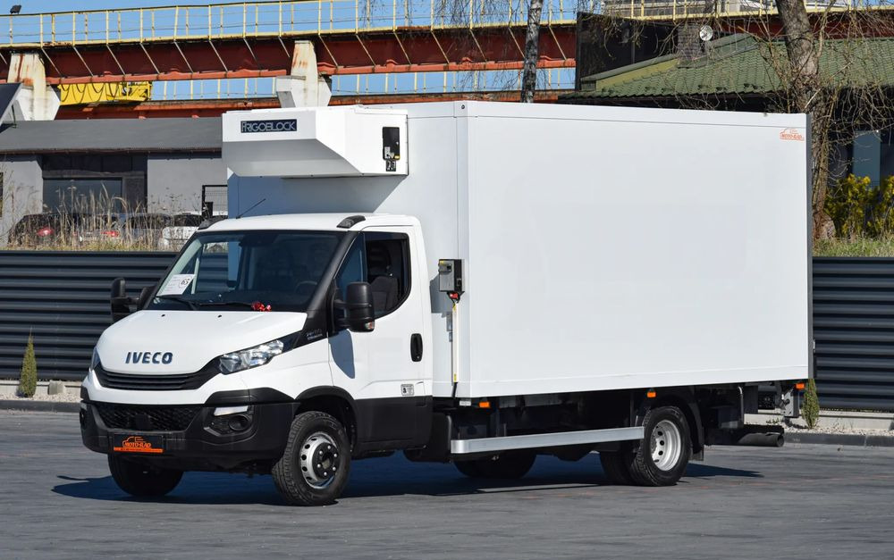 Iveco DAILY 70C18 / 3.0 - 180 KM / AUTOMAT HI-MATIC / 3 OSOBY / CHŁODNIA - MROŹNIA 4,55 M / AGREGAD FRIGOBLOCK / WINDA SORENSEN / KLIMA / TEMPOMAT / KAMERA COFANIA / REGULOWANE ZAWIESZENIE / SERWISOWA - 冷藏车:图1 Iveco DAILY 70C18 / 3.0 - 180 KM / AUTOMAT HI-MATIC / 3 OSOBY / CHŁODNIA - MROŹNIA 4,55 M / AGREGAD FRIGOBLOCK / WINDA SORENSEN / KLIMA / TEMPOMAT / KAMERA COFANIA / REGULOWANE ZAWIESZENIE / SERWISOWA - 冷藏车:图1