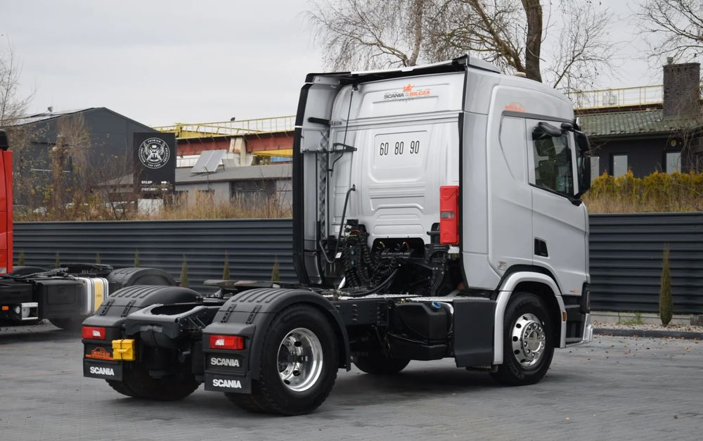 Scania R450 / HYDRAULIKA / RETARDER / ACC / KLIMA / FULL LEDY / ALUFELGI / SERWISOWANA / SPROWADZONA - 牵引车:图5 Scania R450 / HYDRAULIKA / RETARDER / ACC / KLIMA / FULL LEDY / ALUFELGI / SERWISOWANA / SPROWADZONA - 牵引车:图5