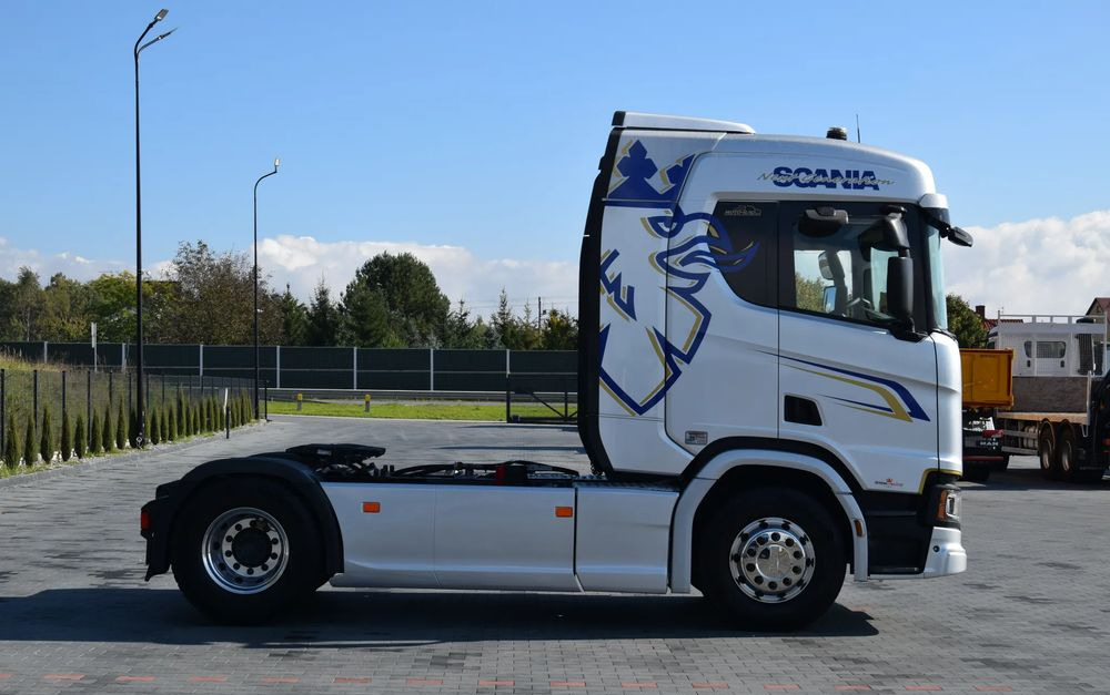 Scania R450 / HYDRAULIKA / RETARDER / ACC / KLIMA / FULL LEDY / ALUFELGI / SERWISOWANA / SPROWADZONA - 牵引车:图4 Scania R450 / HYDRAULIKA / RETARDER / ACC / KLIMA / FULL LEDY / ALUFELGI / SERWISOWANA / SPROWADZONA - 牵引车:图4