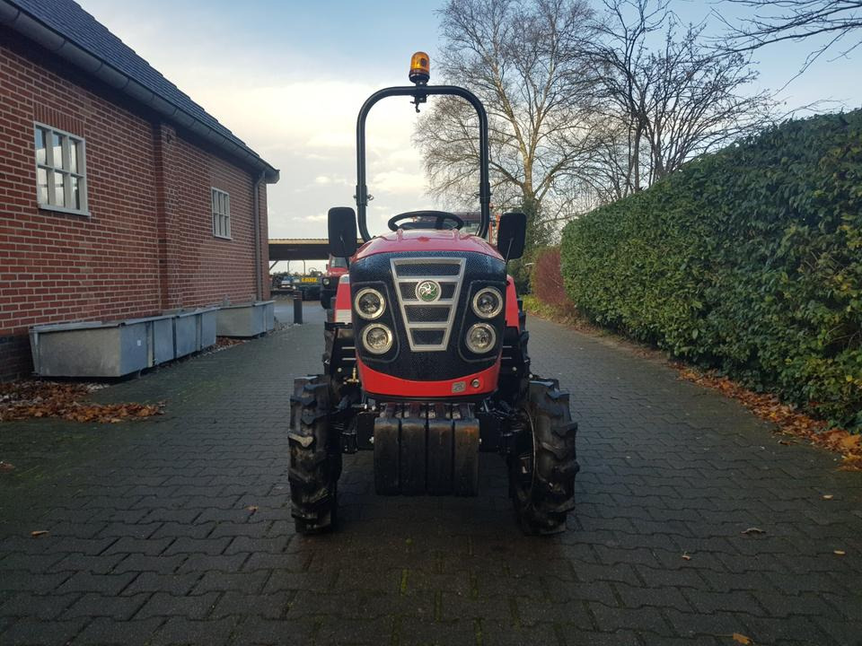 Kleintraktor Fieldtrac 918 mit Schlegelmäher - 紧凑型拖拉机:图4 Kleintraktor Fieldtrac 918 mit Schlegelmäher - 紧凑型拖拉机:图4