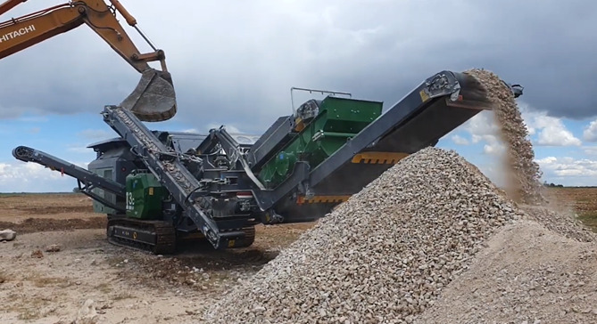 McCloskey I3cR - 反击式破碎机:图2 McCloskey I3cR - 反击式破碎机:图2