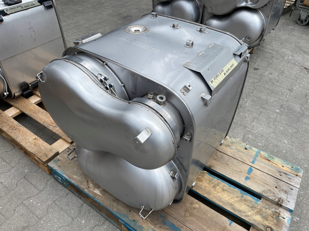 KATALIZATOR MAN TGX TGS EURO 6 DPF TŁUMIK WYDECH 81151036115 - 催化转化器 适用于 卡车:图2 KATALIZATOR MAN TGX TGS EURO 6 DPF TŁUMIK WYDECH 81151036115 - 催化转化器 适用于 卡车:图2