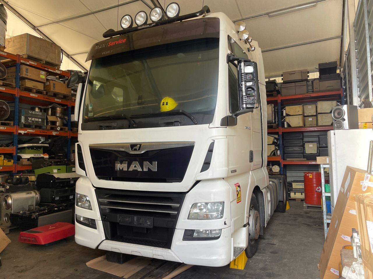 KOMPLETNA KABINA MAN TGX XXL EURO 6 LIFT JASNY ŚRODEK - 驾驶室 适用于 卡车:图1 KOMPLETNA KABINA MAN TGX XXL EURO 6 LIFT JASNY ŚRODEK - 驾驶室 适用于 卡车:图1