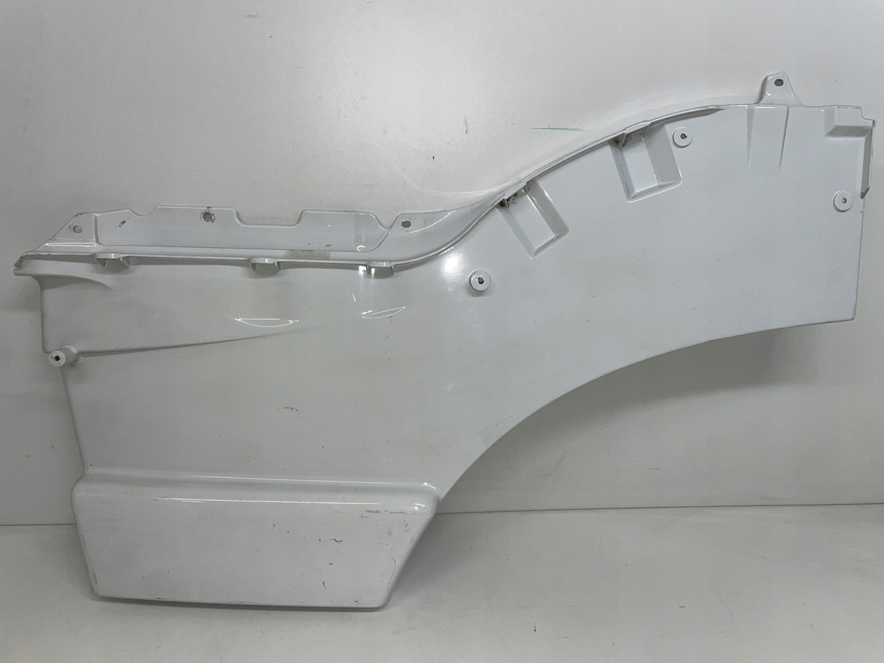 LEWE PRZEDŁUŻENIE DRZWI IVECO STRALIS HI-WAY HI WAY - 车门及其零件 适用于 卡车:图1 LEWE PRZEDŁUŻENIE DRZWI IVECO STRALIS HI-WAY HI WAY - 车门及其零件 适用于 卡车:图1