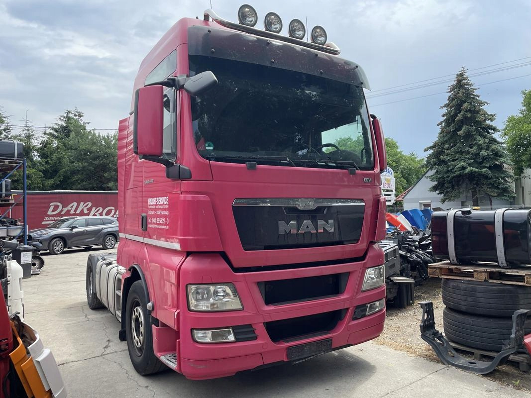 MASKA ATRAPA GRIL MAN TGX - 引擎罩 适用于 卡车:图1 MASKA ATRAPA GRIL MAN TGX - 引擎罩 适用于 卡车:图1