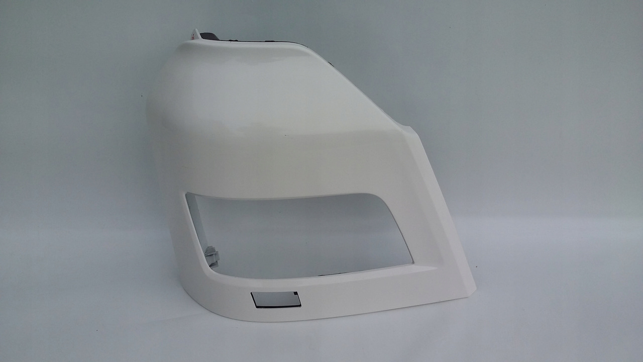 PRAWA OSŁONA REFLEKTORA NA XENON MAN TGX EURO 6 - 保险杠 适用于 卡车:图1 PRAWA OSŁONA REFLEKTORA NA XENON MAN TGX EURO 6 - 保险杠 适用于 卡车:图1