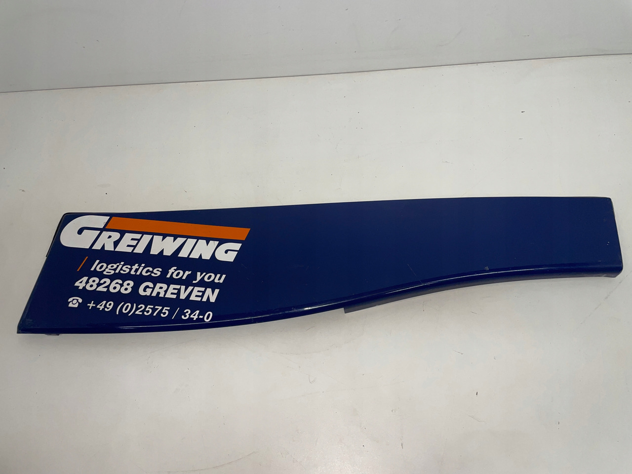 PRZEDŁUŻENIE LISTWA DRZWI IVECO STRALIS HI-WAY 26010 - 车门及其零件 适用于 卡车:图1 PRZEDŁUŻENIE LISTWA DRZWI IVECO STRALIS HI-WAY 26010 - 车门及其零件 适用于 卡车:图1