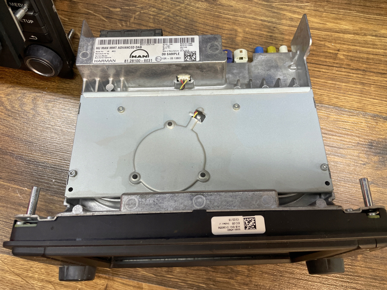 RADIO NAWIGACJA MAN TGS TGX EURO 6 81281006031 - 导航系统 适用于 卡车:图5 RADIO NAWIGACJA MAN TGS TGX EURO 6 81281006031 - 导航系统 适用于 卡车:图5