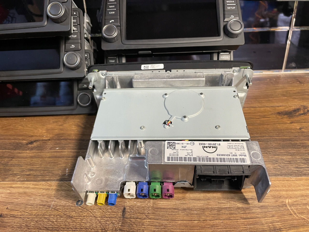 RADIO NAWIGACJA MAN TGS TGX EURO 6 81281006043 WYMIENIONY WYŚWIETLACZ - 导航系统 适用于 卡车:图5 RADIO NAWIGACJA MAN TGS TGX EURO 6 81281006043 WYMIENIONY WYŚWIETLACZ - 导航系统 适用于 卡车:图5