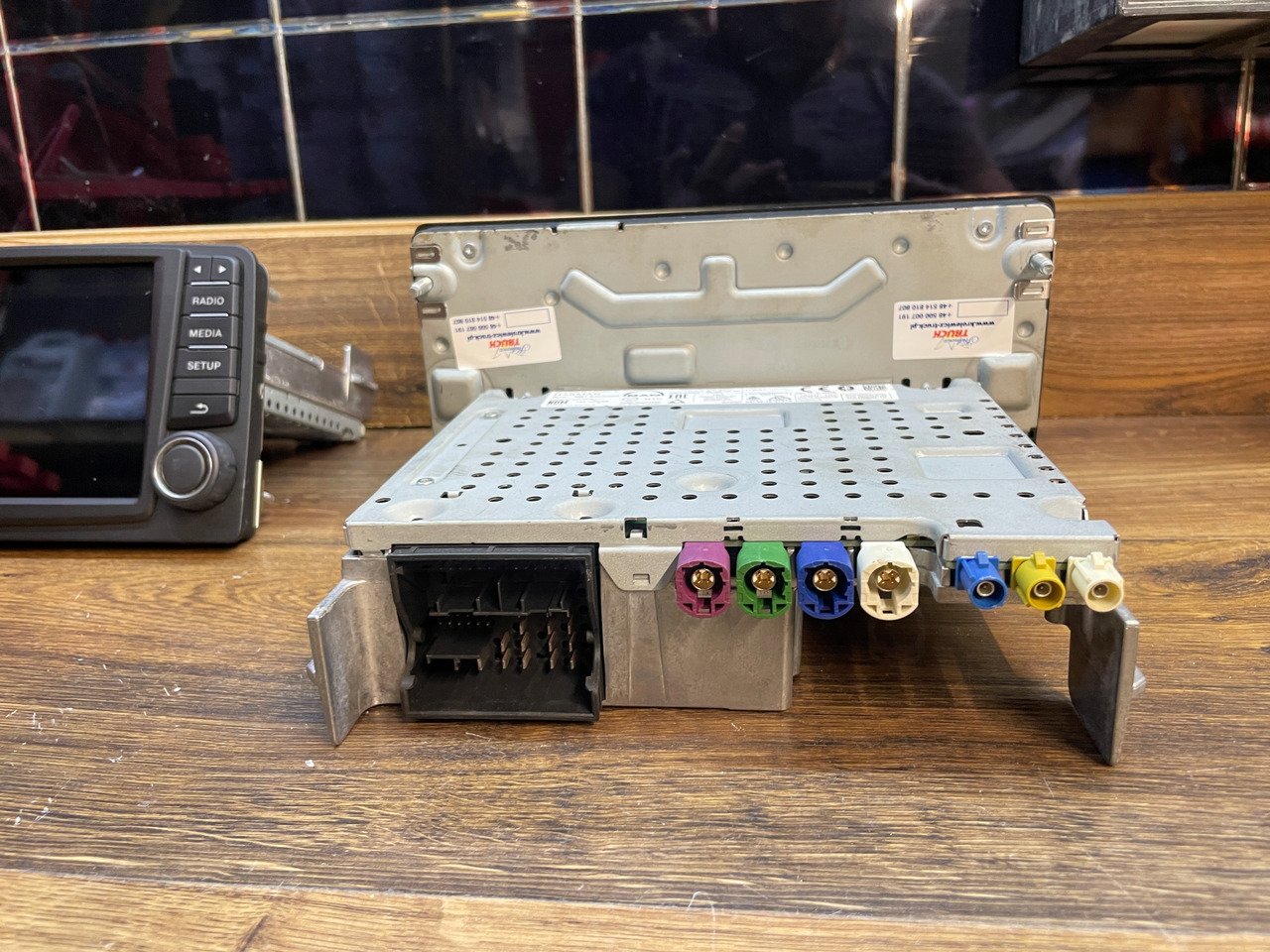 RADIO NAWIGACJA MAN TGS TGX EURO 6 81281006043 - 导航系统 适用于 卡车:图4 RADIO NAWIGACJA MAN TGS TGX EURO 6 81281006043 - 导航系统 适用于 卡车:图4