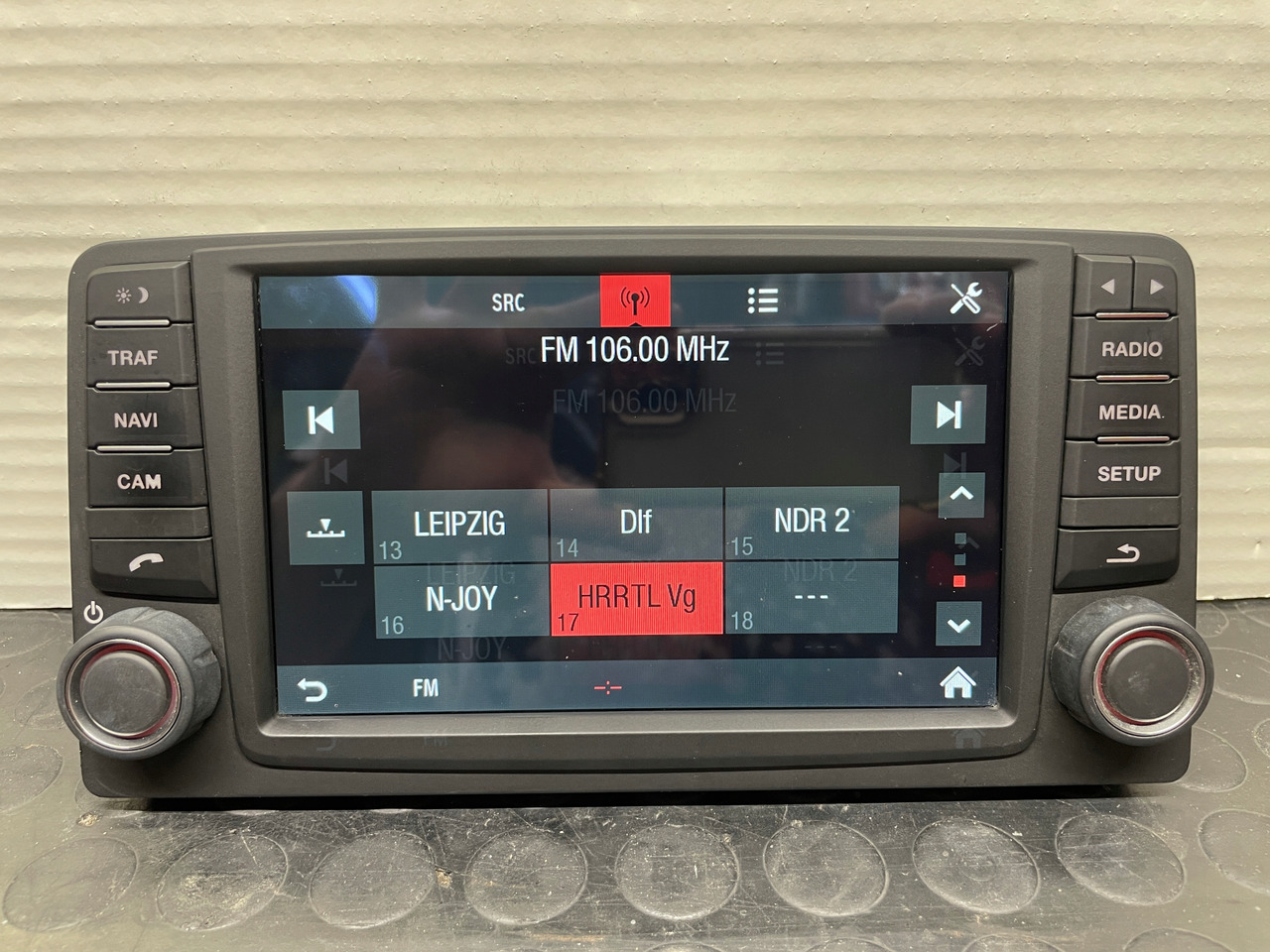 RADIO NAWIGACJA MAN TGS TGX EURO 6 81281006050 81281006043 - 导航系统 适用于 卡车:图4 RADIO NAWIGACJA MAN TGS TGX EURO 6 81281006050 81281006043 - 导航系统 适用于 卡车:图4