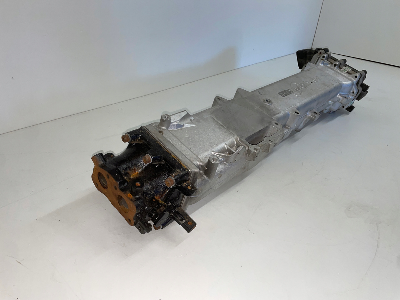 RECYRKULATOR SPALIN MAN TGX TGS EURO 6 EGR DEMONTAŻ 51081007238, - EGR冷却器 适用于 卡车:图1 RECYRKULATOR SPALIN MAN TGX TGS EURO 6 EGR DEMONTAŻ 51081007238, - EGR冷却器 适用于 卡车:图1