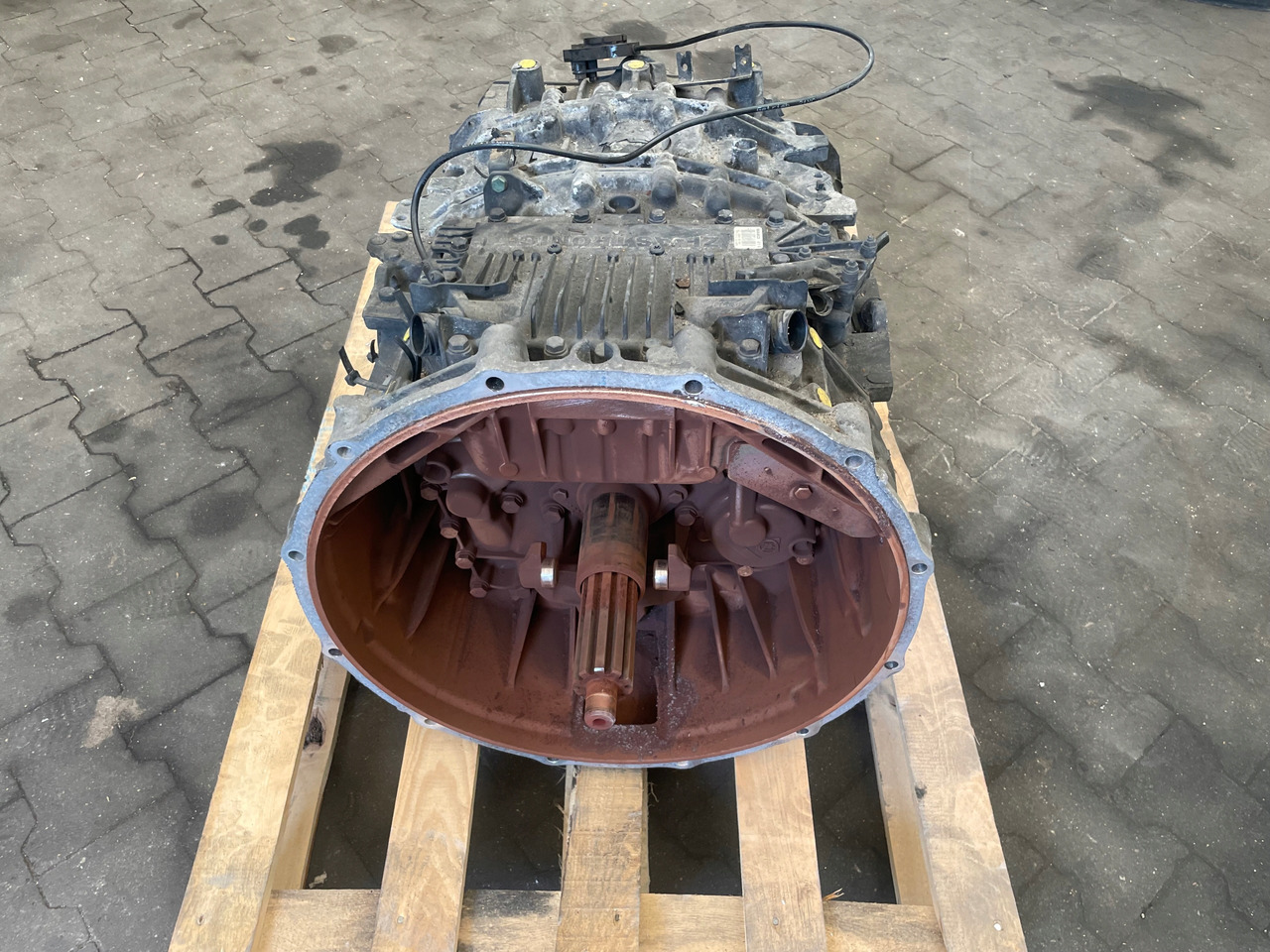 SKRZYNIA BIEGÓW MAN TGS TGX EURO 6 12AS2330TD - 变速箱 适用于 卡车:图2 SKRZYNIA BIEGÓW MAN TGS TGX EURO 6 12AS2330TD - 变速箱 适用于 卡车:图2