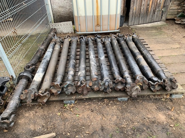 WAŁ NAPĘDOWY MAN TGA TGX TGS CENA OD 100 ZŁ - 传动轴 适用于 卡车:图3 WAŁ NAPĘDOWY MAN TGA TGX TGS CENA OD 100 ZŁ - 传动轴 适用于 卡车:图3