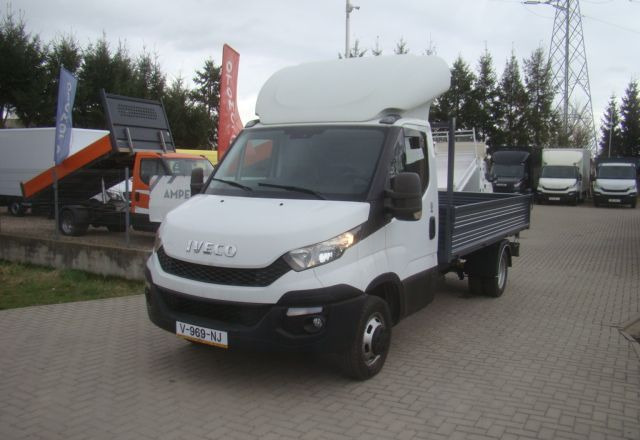 Iveco DAILY 50 C 17 3.0TDI 3-STONNA WYWROYKA - 翻斗货车:图2 Iveco DAILY 50 C 17 3.0TDI 3-STONNA WYWROYKA - 翻斗货车:图2