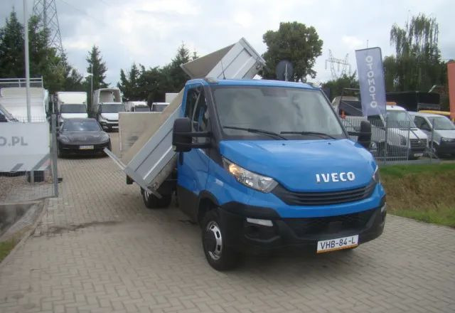 Iveco DAILY 50 C 17 3.0TDI WYWROTKA WINDA MECHANICZNA PRZYSTAWKA DO HYDRAULIKI - 翻斗货车:图2 Iveco DAILY 50 C 17 3.0TDI WYWROTKA WINDA MECHANICZNA PRZYSTAWKA DO HYDRAULIKI - 翻斗货车:图2