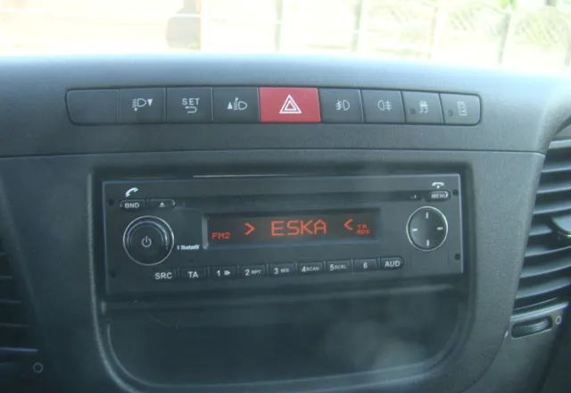 厢式货车 Iveco DAILY 70 C 18 3.0TDI 5.45M WINDA 1000KG:图20 厢式货车 Iveco DAILY 70 C 18 3.0TDI 5.45M WINDA 1000KG:图20