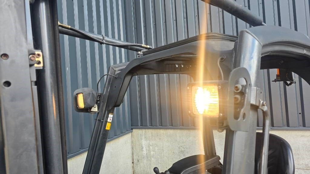 Linde E18L-01 - 电动叉车:图5 Linde E18L-01 - 电动叉车:图5