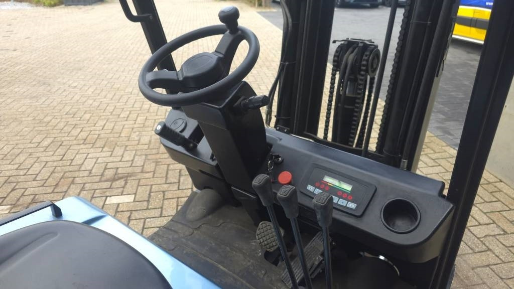 电动叉车 Royal E15：图10