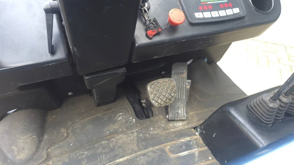 电动叉车 Royal E15：图12