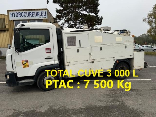 Renault D-Series - 真空车:图1 Renault D-Series - 真空车:图1