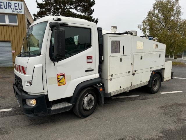 Renault D-Series - 真空车:图2 Renault D-Series - 真空车:图2